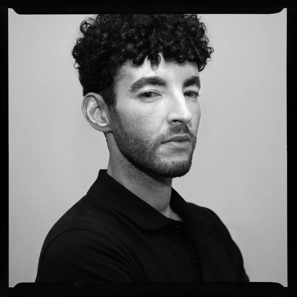 Portrait 31 of 80 from ‘Portrait Journal’, taken in 2022 with a Hasselblad X1D II 50C by Yago Partal.