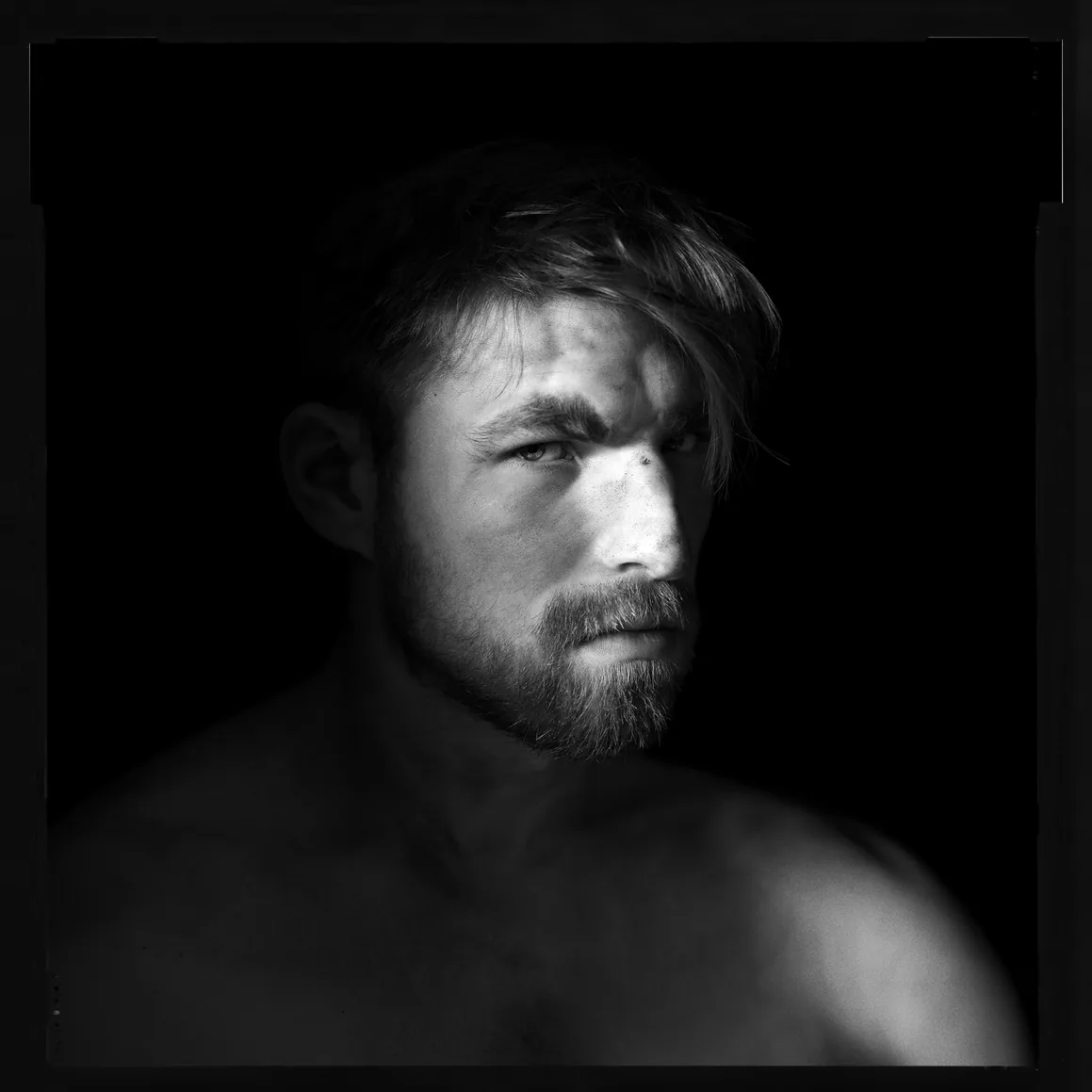 Portrait 44 of 80 from ‘Portrait Journal’, taken in 2018 with a Hasselblad H5D by Yago Partal.