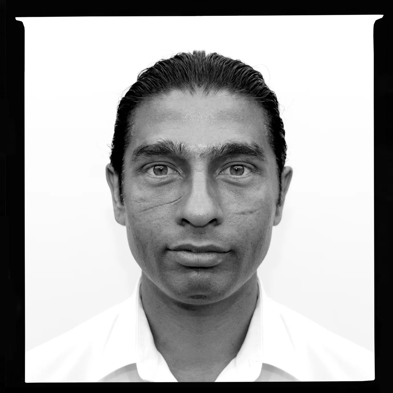 Portrait 8 of 80 from ‘Portrait Journal’, taken in 2010 with a Canon EOS-1D Mark III by Yago Partal.